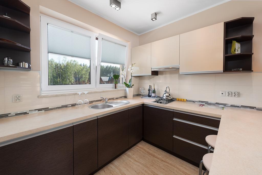 Apartamenty, Domki I Pokoje Ze Sniadaniem Kajan Jastrzębia Góra Chambre photo